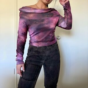 Off shoulder 90s pink purple long sleeve top size medium